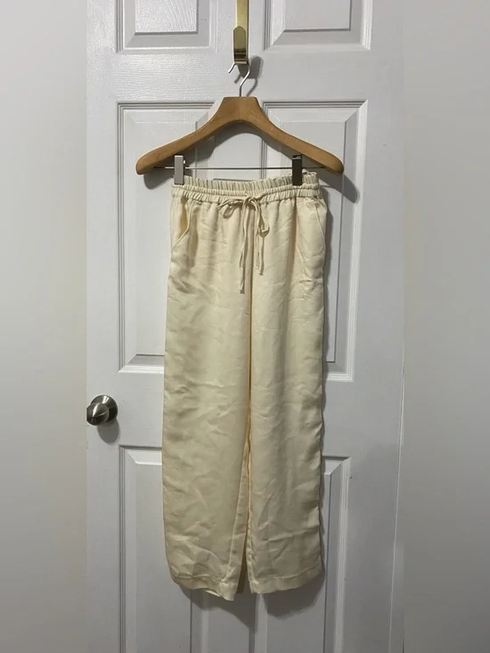 NWOT H&M Satin Wide-Leg Drawstring Trousers - Ecru/Cream XS - Picture 3 of 8